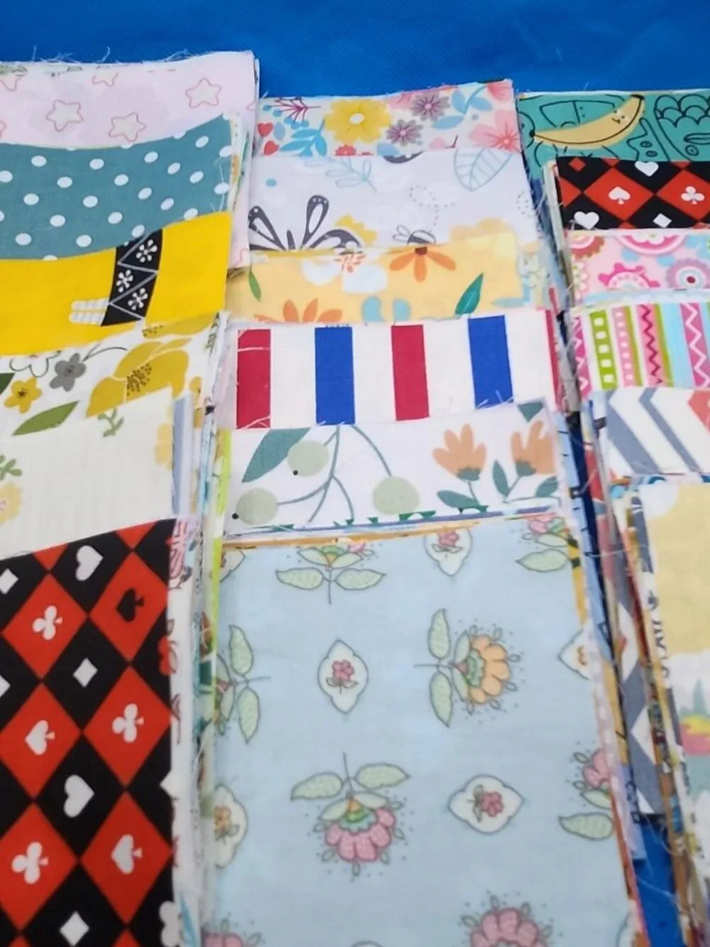 880+Pcs Thin Cotton 3-4 Inch Scraps